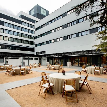 Hotel Pax 과달라야라 외부 사진